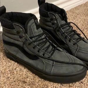 Women vans size 8